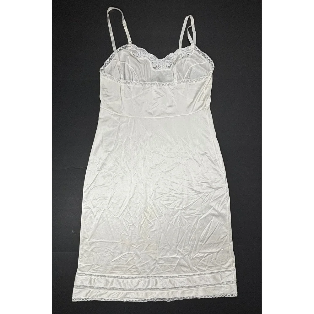 Vintage Adonna JCPenney White Nylon Lace Trim Full Slip 38 Dress Grunge 90s EUC‎